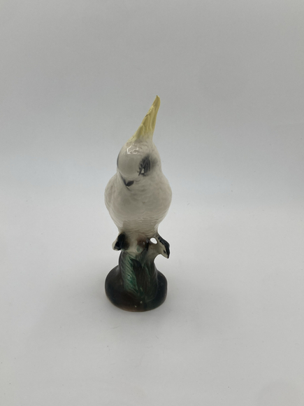 Vintage Ceramic Cockatoo Figurine Yellow Crested Parrot Bird Statue - Picture 2 of 4